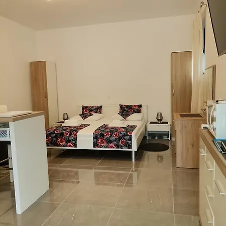 Apartments Flora Medulin Room photo