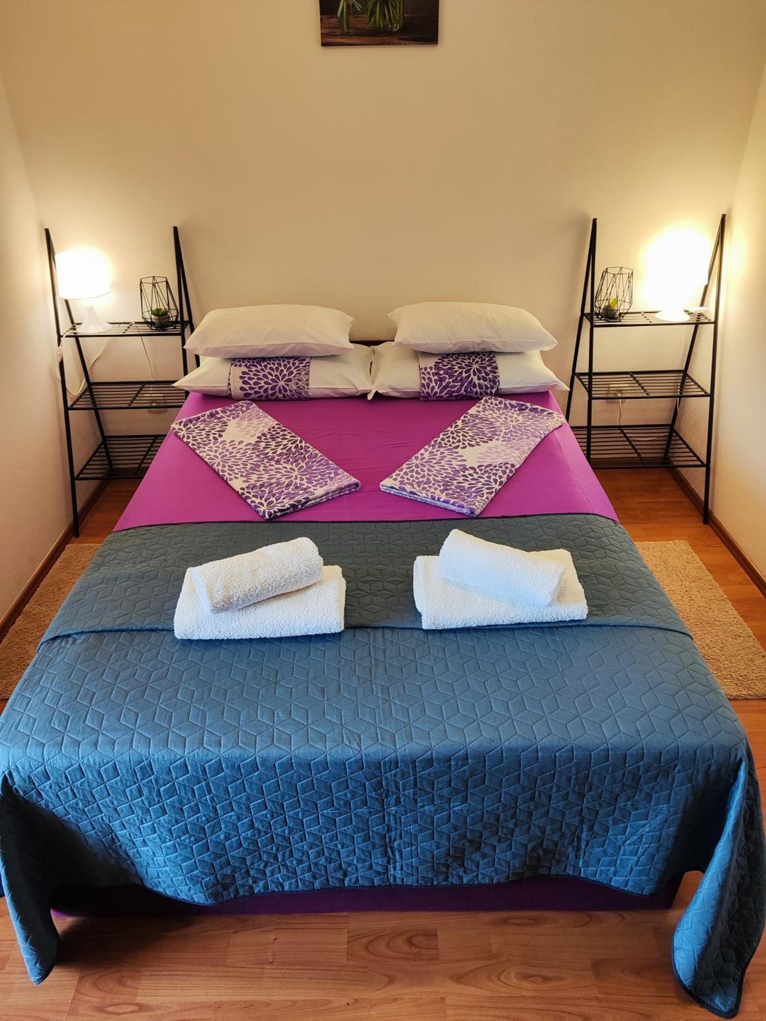 Flora Apartman